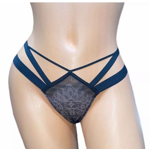 Victoria’s Secret FASHION SHOW LIMITED EDITION Strappy lace thong panty bronze - Picture 3 of 4
